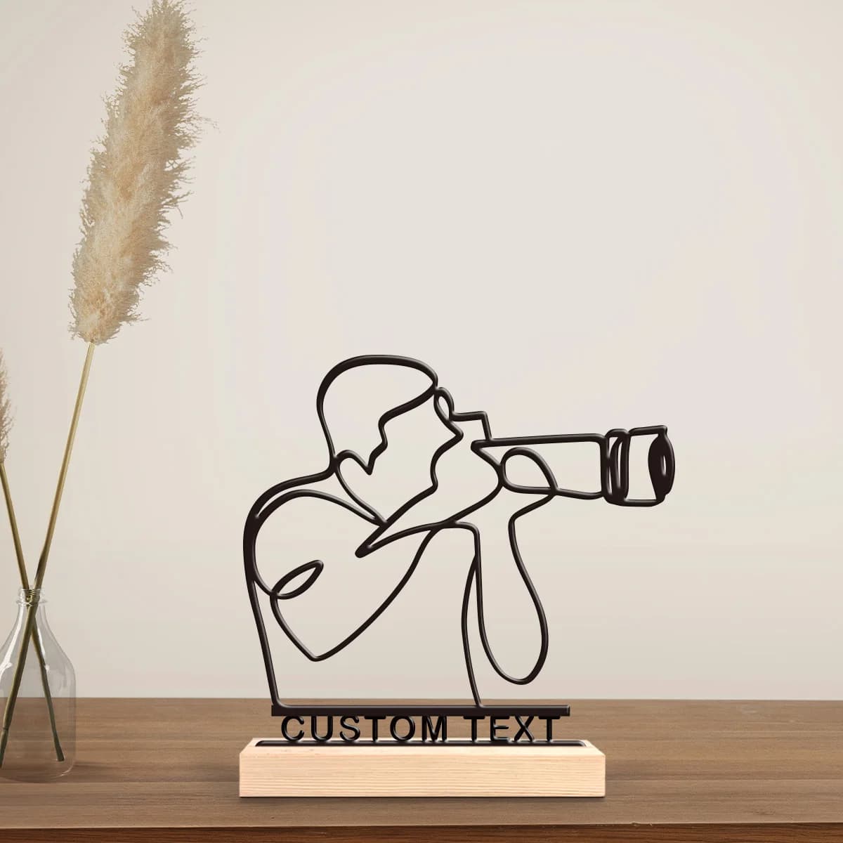 1pc Fashionable Personalized Custom Metal Statue Customizable Name With Wooden Base Art Decoration, Desktop Decoration