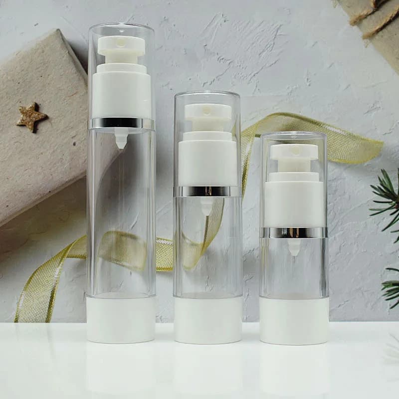 Flacone airless in plastica da 30 ml con pompa per lozione, emulsione, siero per occhi, fondotinta liquido, prodotti per la cura della pelle complessa.