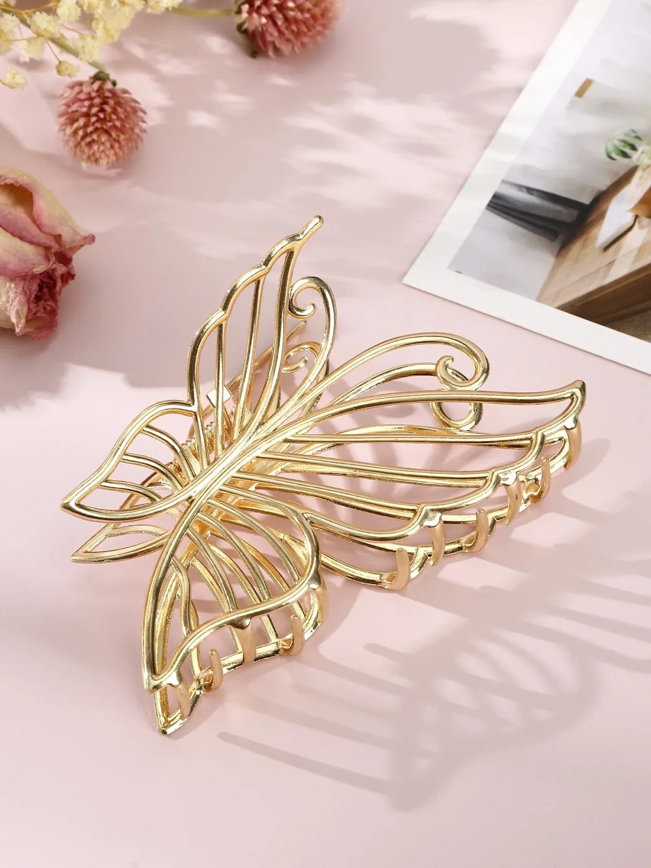 Fermaglio per capelli in metallo a forma di farfalla cava per donna, accessorio di moda