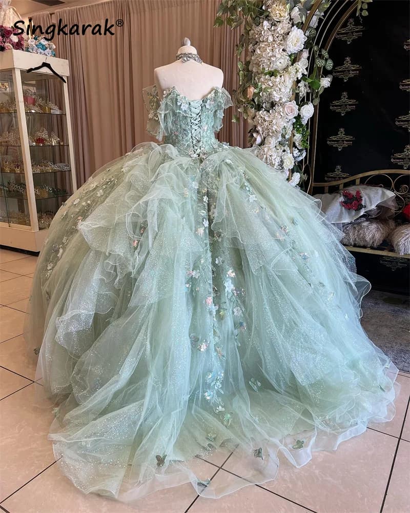 Abiti Quinceanera di lusso verde salvia 2024 Abito da ballo con spalle scoperte Applique floreale Perline di cristallo Abiti dolci 16 personalizzati