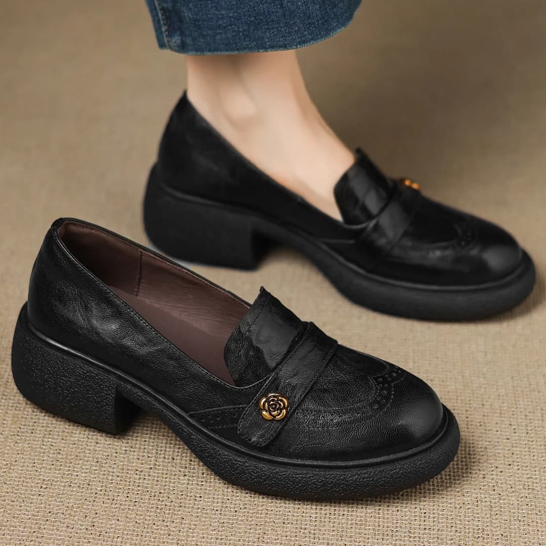 Mocassini slip-on stile britannico con punta tonda in pelle di pecora da donna 5 cm di spessore tacco medio con plateau mocassini femminili casual scarpe vendita