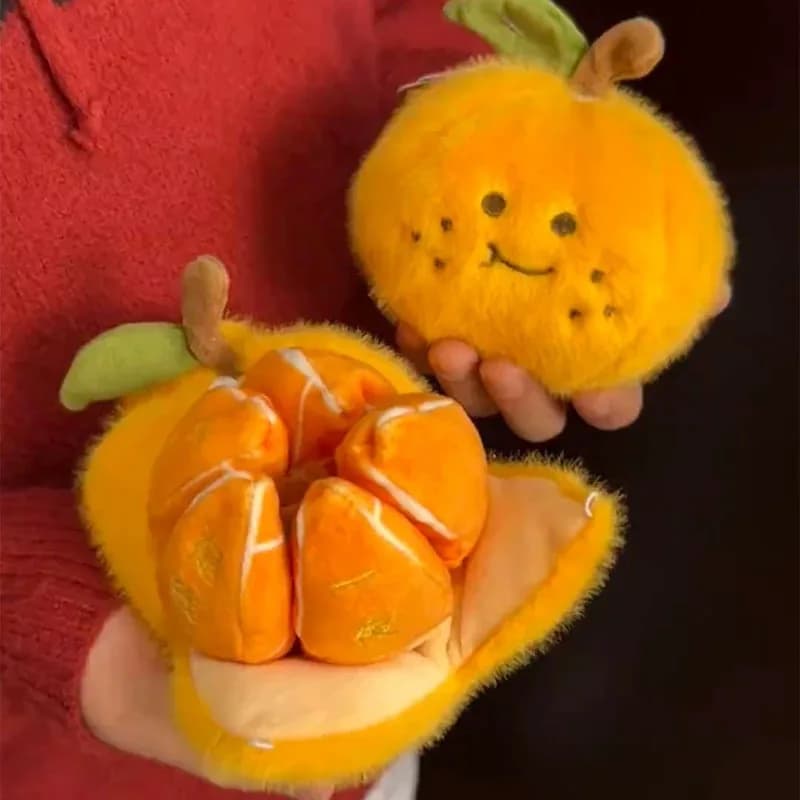 Simpatico ciondolo bambola di peluche arancione frutta rimovibile peeling frutta bambola antistress peluche zaino decorazione ciondolo regali