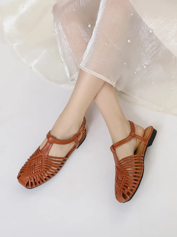 Retro Roman Style Handwoven Beach Sandals Women's Summer 2026 New Bohemian Ethnicity Flat Bottom Slip-On Breathable Footwear