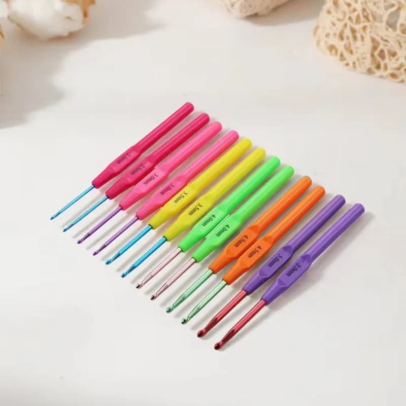 1Set Multicolour Plastic Handle Crochet Hook Knitting Needles Aluminum Crochet Hooks Template Knit Needles Weave DIY Crafts