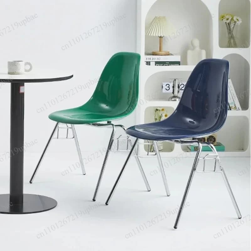 Sedia da Pranzo Moderna in Plastica con Schienale e Gambe in Ferro, Sgabello da Comedor per Sala da Pranzo