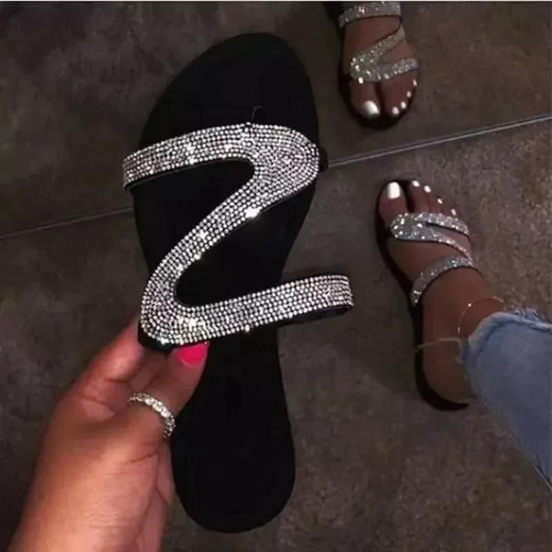 Sandali da donna sexy Spiaggia estiva Bocca superficiale Strass Sfilata di moda da donna Scarpe comode e leggere Sandali Femininas