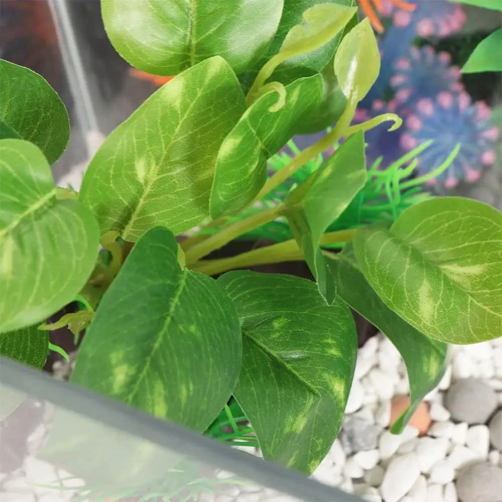 Small Artificial Aquatic Plants in Plastic for Aquarius, Green Plants Underwater for Landscape Aquarium