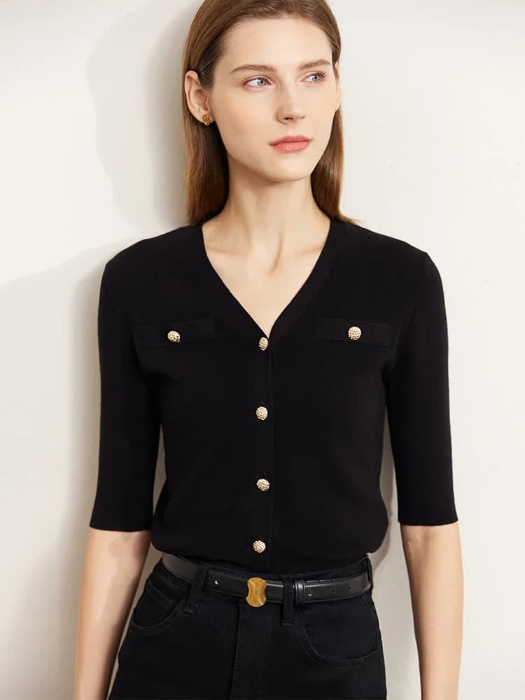 AMII Minimalismo Cardigan lavorato a maglia per le donne 2025 Autunno Slim monopetto elegante scollo a V T-shirt pendolari francesi Top 72321013