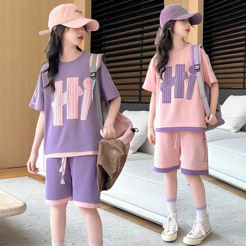 Set di T-shirt per ragazze, nuovi completi estivi per bambini, top a maniche corte + pantaloncini, 2 pezzi, abbigliamento per bambini, tute casual larghe per adolescenti, completi con stampa di lettere