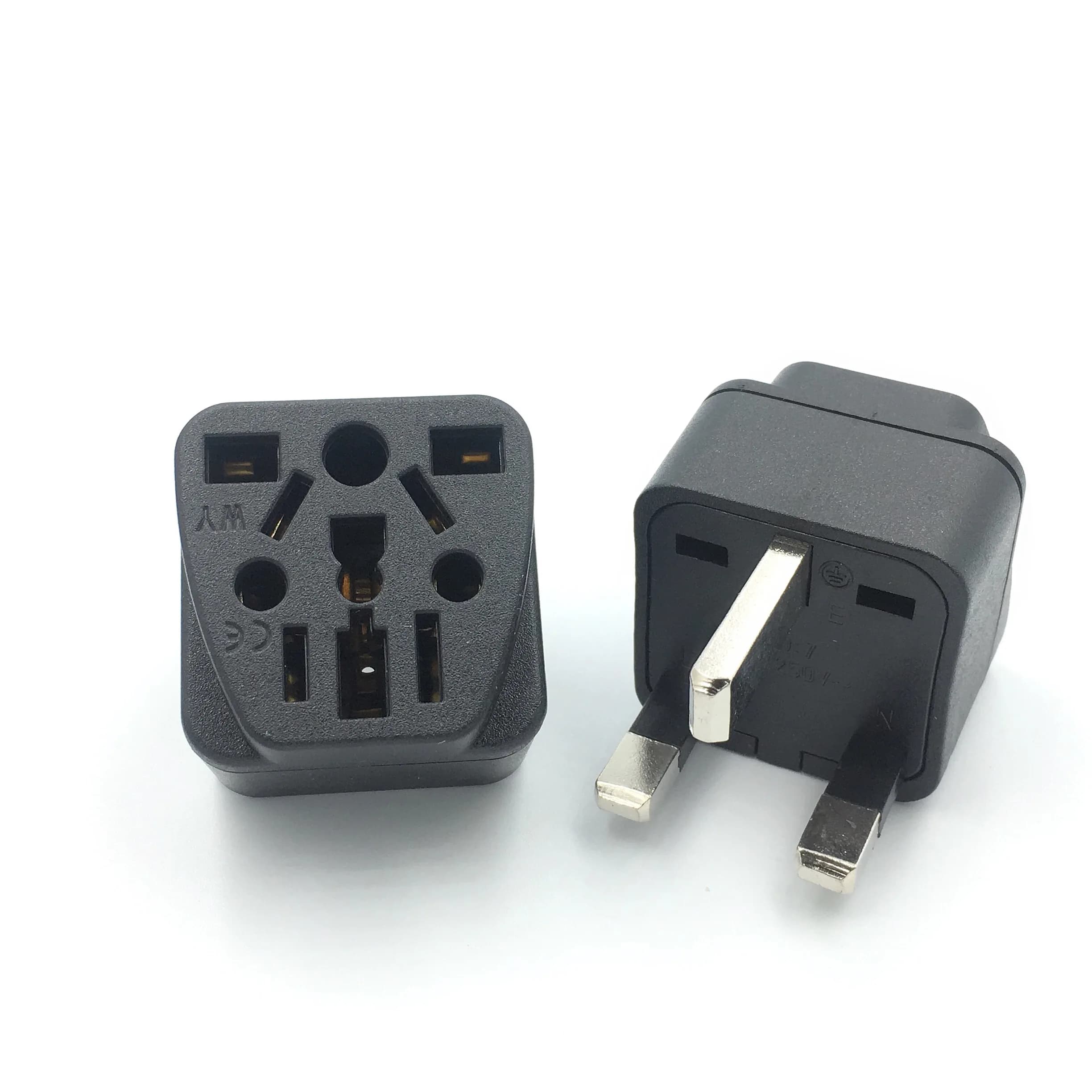 Bolantedz UK Travel Plug Adapter Multi-type Conversion Outlet Socket To Britain Singapore Malaysia Power Converter