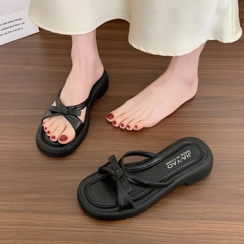 New Summer Silver Woman Slippers Fashion Open Toe Bowtie Sandals 2025 Black Ladies Comfort Beach Shoes Zapatillas De Mujer