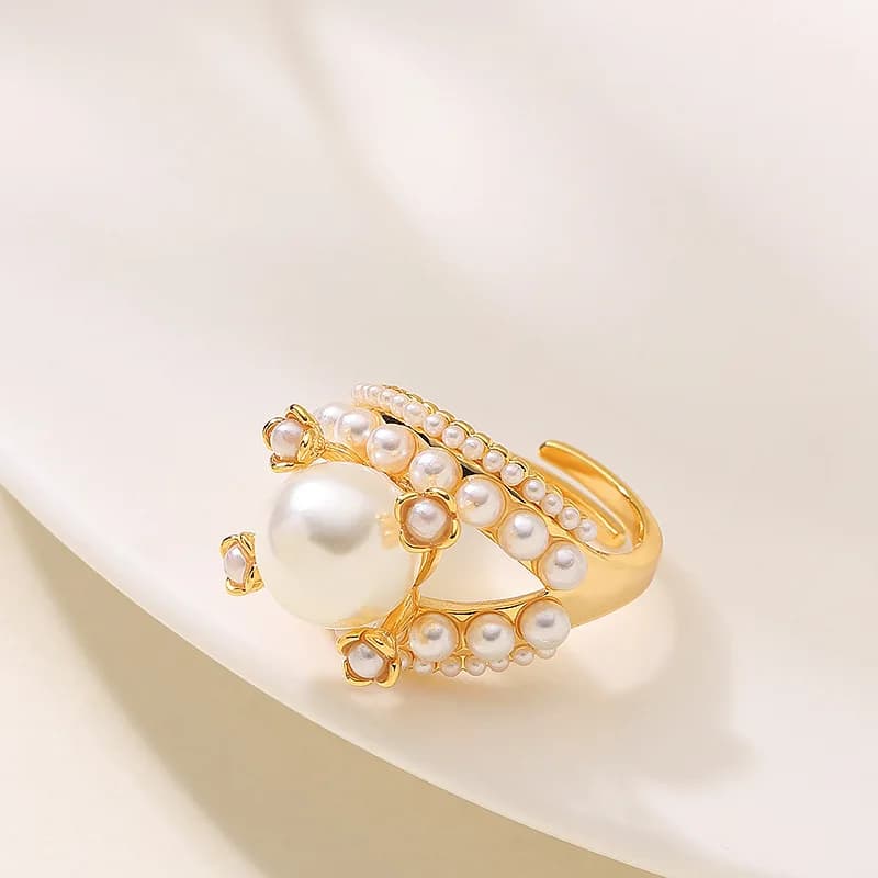 Anello con perla Shijia, elegante e raffinato, stile vacanziero, brillante e rotondo, gioiello da mano di lusso leggero e di alta gamma