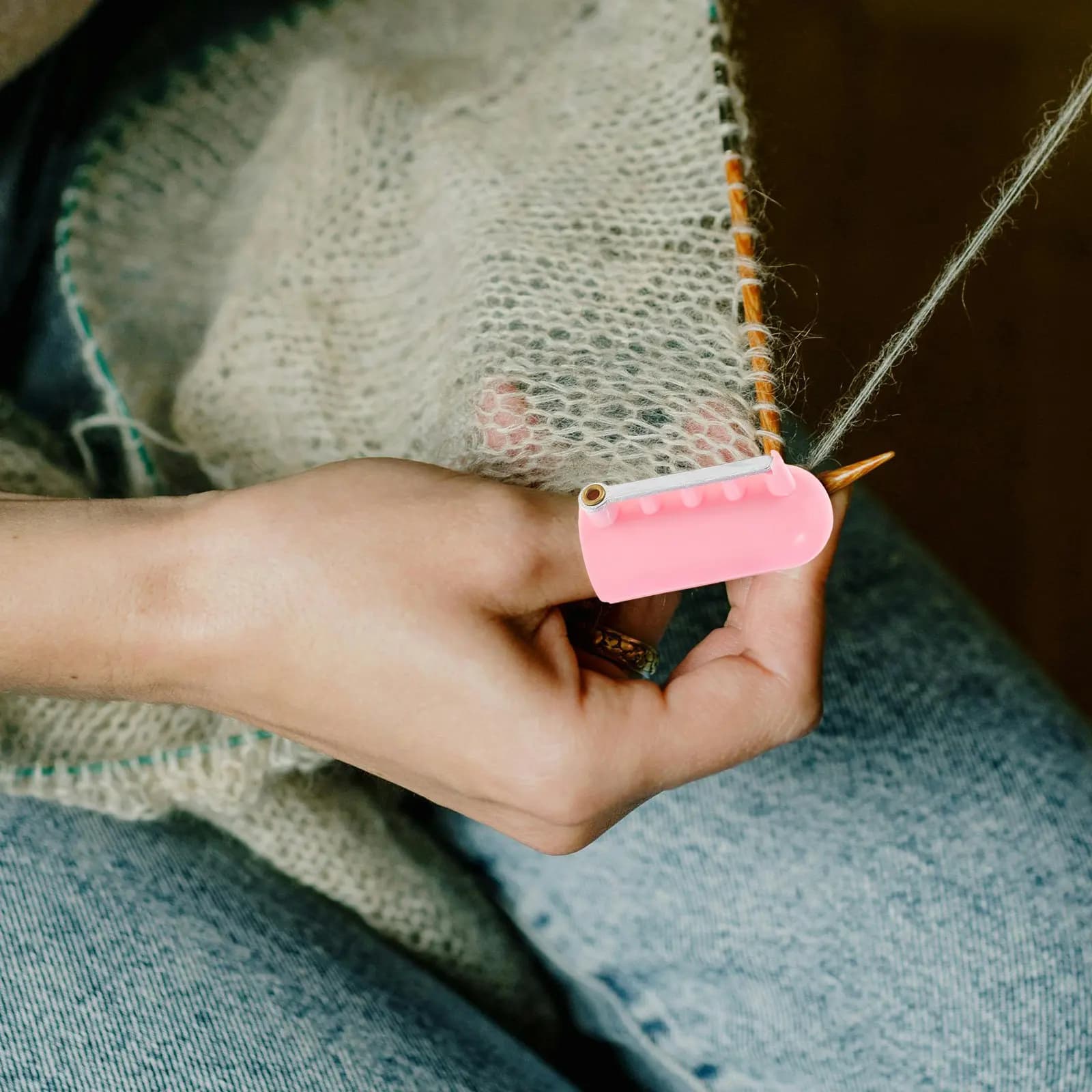 Guida per Filo Professionale per Lavorazione a Maglia e Uncinetto, Leggero, Confortevole, Design Raffinato, con Molla per Filo