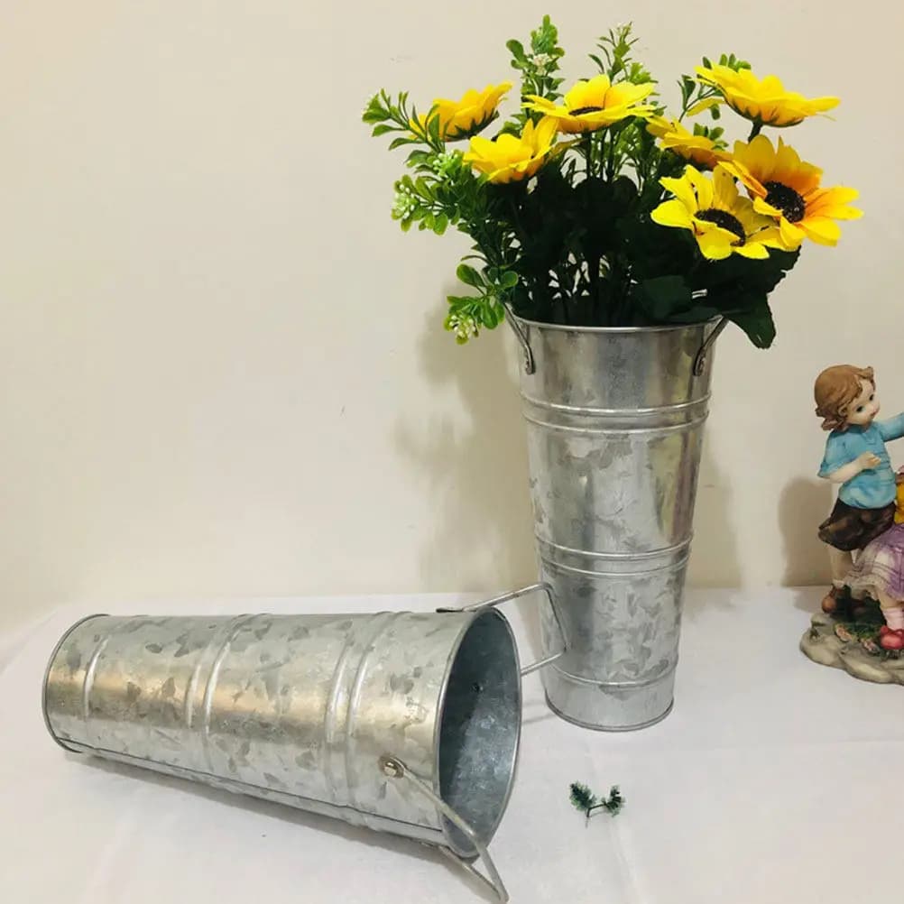 3Pcs Retro Flower Vases Iron Metal Buckets Simple Chic Flower Arrangement Vase Desktop Plant Pot Household Floral Decoration