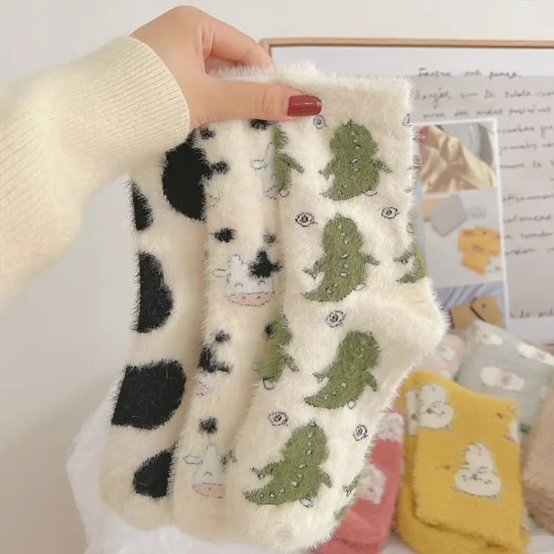 Calze in Velluto di Visone a Forma di Mucca Cartone Animato, Calze Invernali Morbide da Donna, Calze a Tubo Medio, Calze in Peluche di Visone a Forma di Nuvola, Calze da Interno #