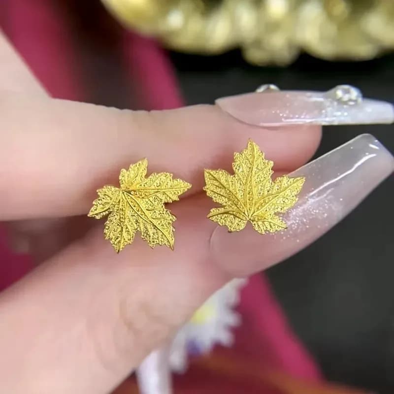 YISON Prezioso Orecchini in foglia d'acero vintage placcati in oro da donna Nuovi regali di gioielli per tutti i fiammiferi per una ragazza