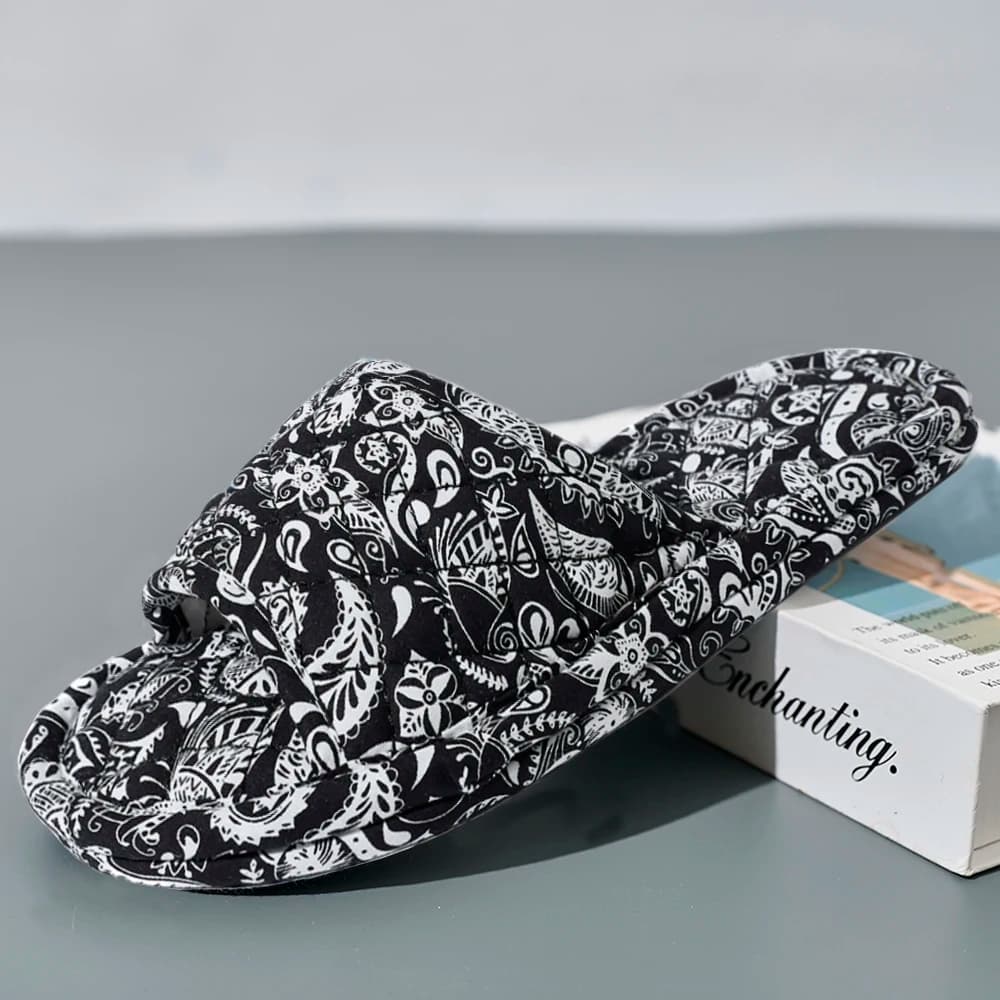 Pantofole da casa da donna Scarpe da pavimento floreali in morbido cotone Pantofole da camera antiscivolo Pantofole da coppia leggere Scarpe da donna alla moda