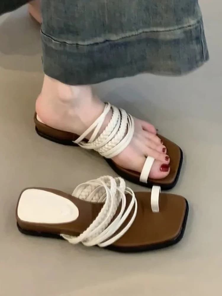 Retro Square Head Thick Heel Slippers Women's Outdoor Summer New Beautiful Thin Strap Beautiful Sandals Slope Heel One-Strap ...