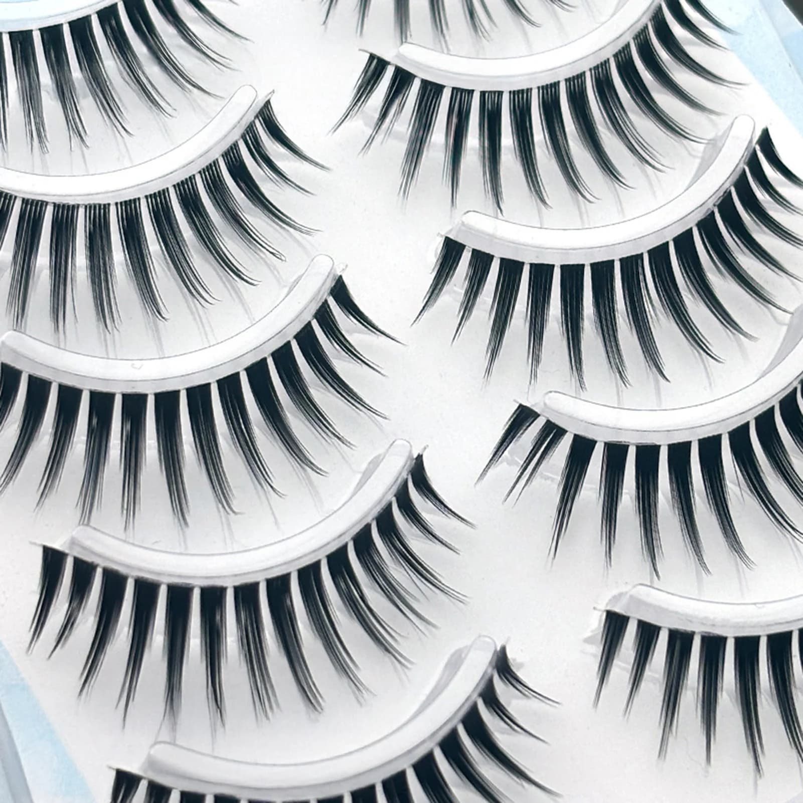Fake eyelashes transparent natural effect, black, for daily makeup, cosplay, parties, birthdays and work.