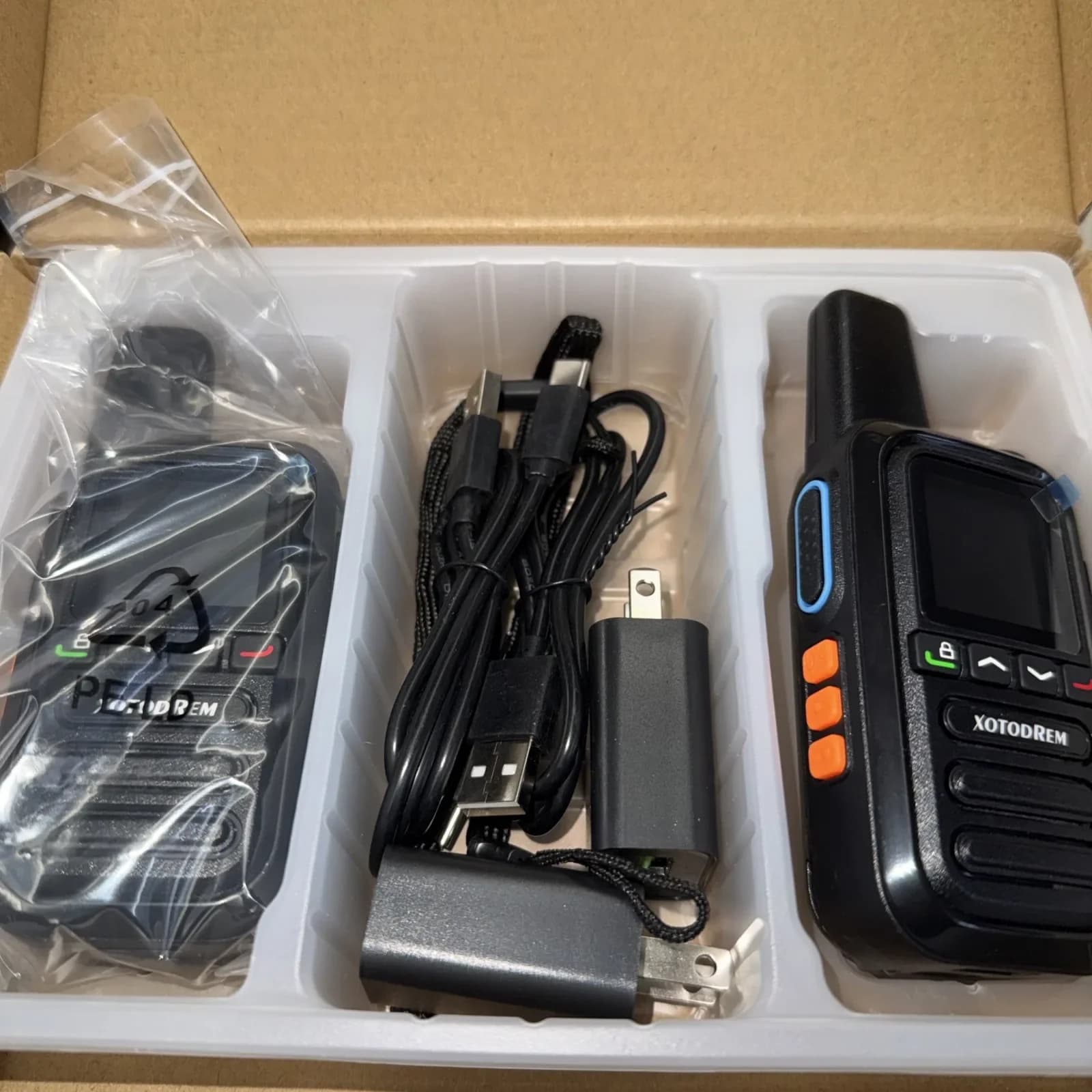 POC-1, Walkie Talkie a Lungo Raggio con Connessione Globale Gratuita a Vita, 4G LTE con Portata Illimitata