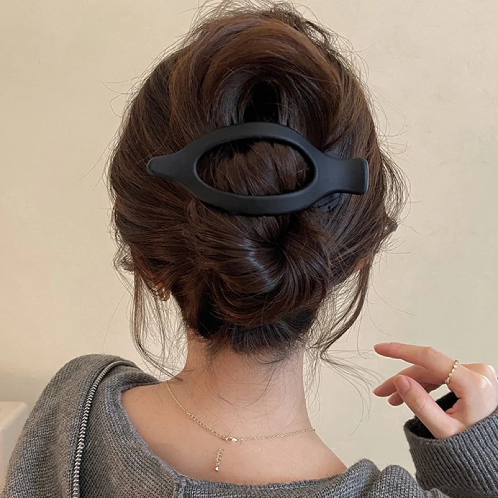 8pcs Flat Hair Claw Clips for Women Matte No-Slip Claw Barrettes Styling Accessories for Ladies Daily Wear