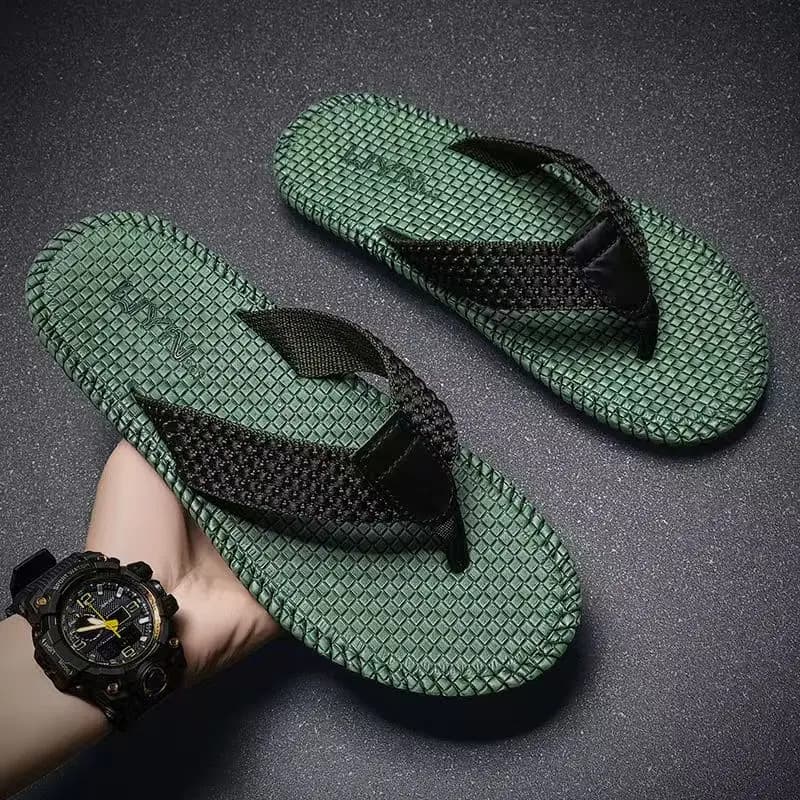 2026 Men's Summer Infraction Casual Beach Sandals with Wear-resistant soft and non-slip sole