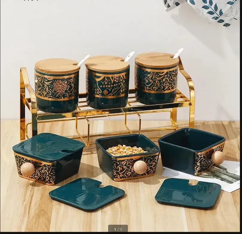 Barattolo per condimenti in ceramica Serbatoio di stoccaggio con coperchio in legno Barattolo per spezie Set da 6 pezzi Forniture per riporre la cucina Scatola per condimenti Contenitore per spezie