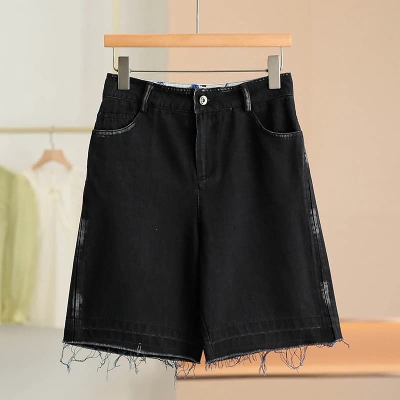 Shorts in Jeans a Gamba Dritta in Puro Cotone con Orlo Sfrangiato, Modello Primavera 2026, Nuovo Stile Casual da Donna, Vita Naturale