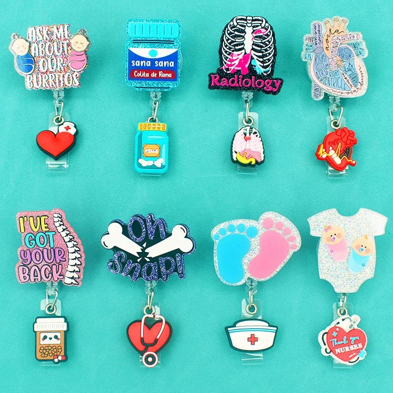 Nuovo design lucido forniture mediche stile medico infermiere rotazione clip retrattile porta badge porta carte mostra nome parti della carta