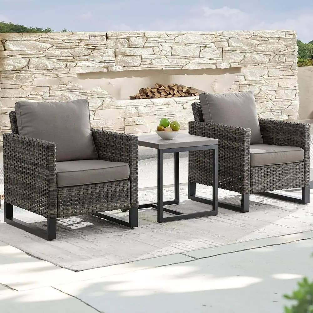 Set Bistrot da Esterno in 3 Pezzi: Sedie in Rattan con Cuscini Impermeabili e Struttura in Metallo Grigio Misto