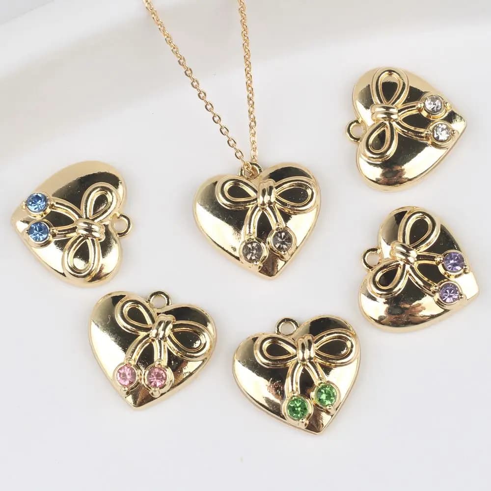 10 pcs/Lot 15*16MM In Zinc Alloy Rhinestones Shaped Heart Arch Pendants And FAI Pendants From The Bracelet Earrings Accessories