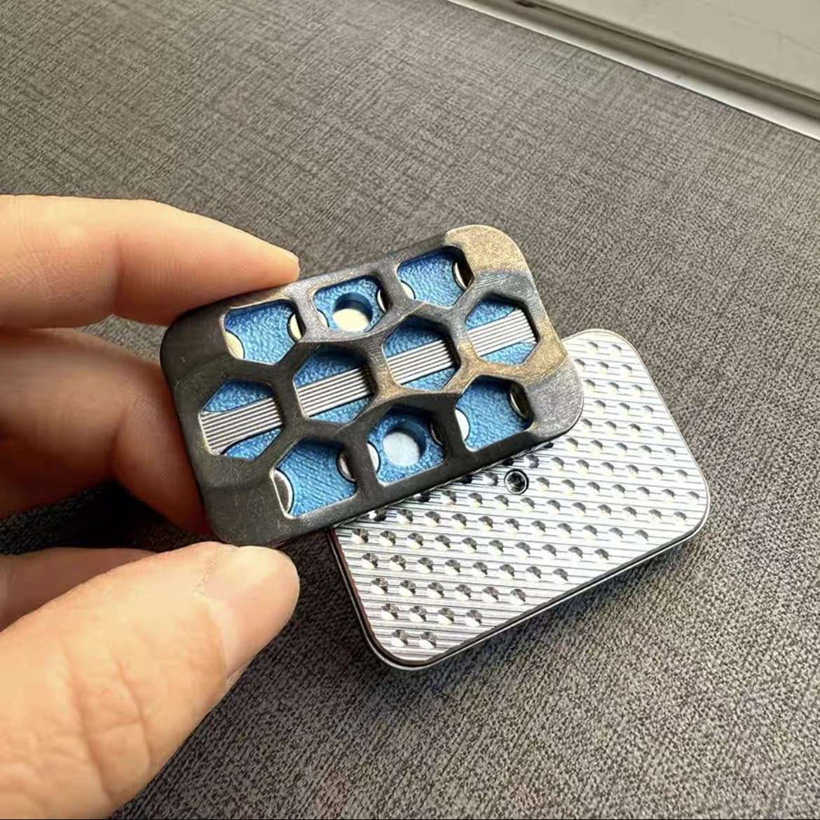 Slider Fidget Spinner cavo in acciaio inossidabile Giocattoli EDC Strumento di messa a fuoco sensoriale antistress in metallo per ADHD Giocattoli agitati