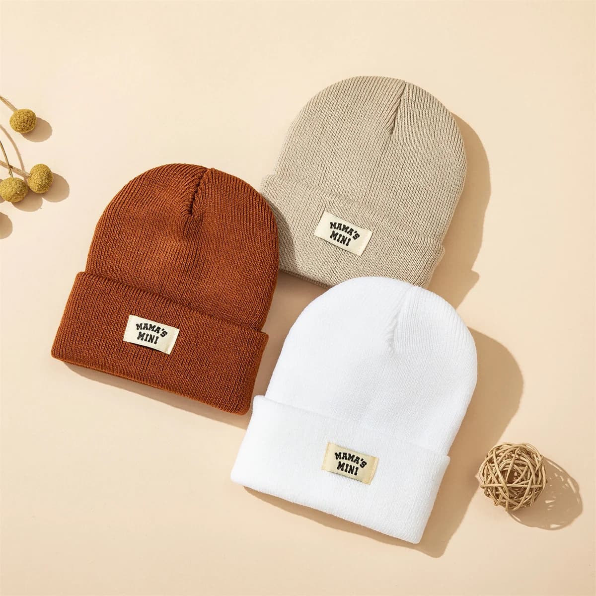 3 pz/set vendite calde autunno e inverno caldo 0-24 mesi berretto per bambini con lettera ragazzo ragazze morbido cappello lavorato a maglia accessori per la testa dei bambini