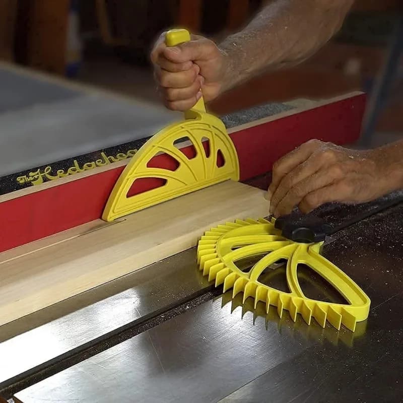 Seghe da tavolo Lavorazione del legno Push Block Plastica 2-in-1 Sega per legno Push Stick Regolazioni singole Strumento ausiliario da tavolo per router senza soluzione di continuità