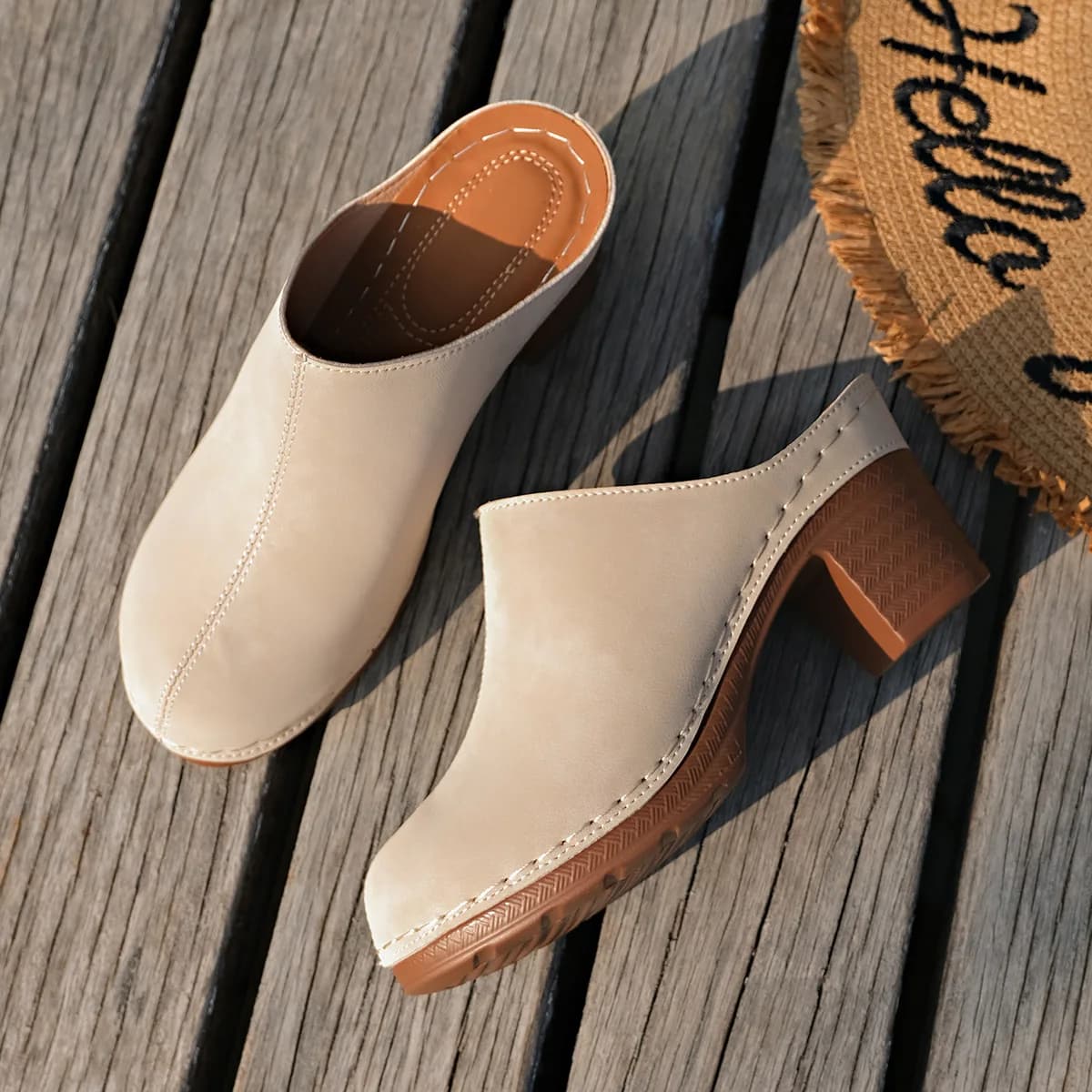 Cushioned Women Sandals Stylish Women's Chunky Heel Mules with Flower Pattern Hollow Upper for Summer Street Parties Fall Events