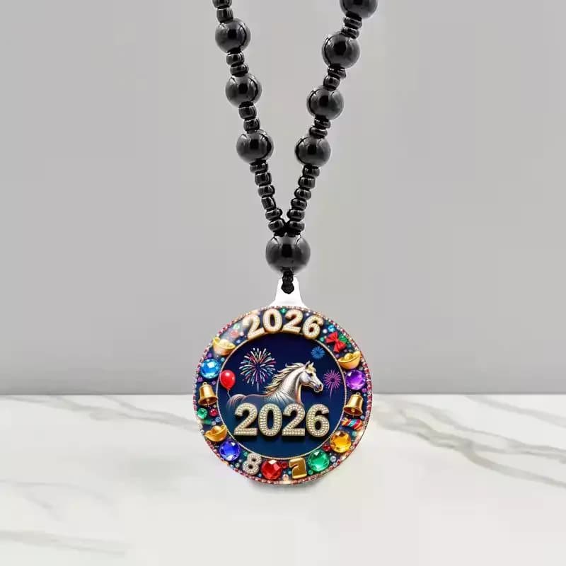 Collana con ciondolo rotondo cavallo da corsa Collana da donna con catena al collo in acciaio inossidabile Gioielli di moda Regalo di compleanno per gli amanti dei cavalli