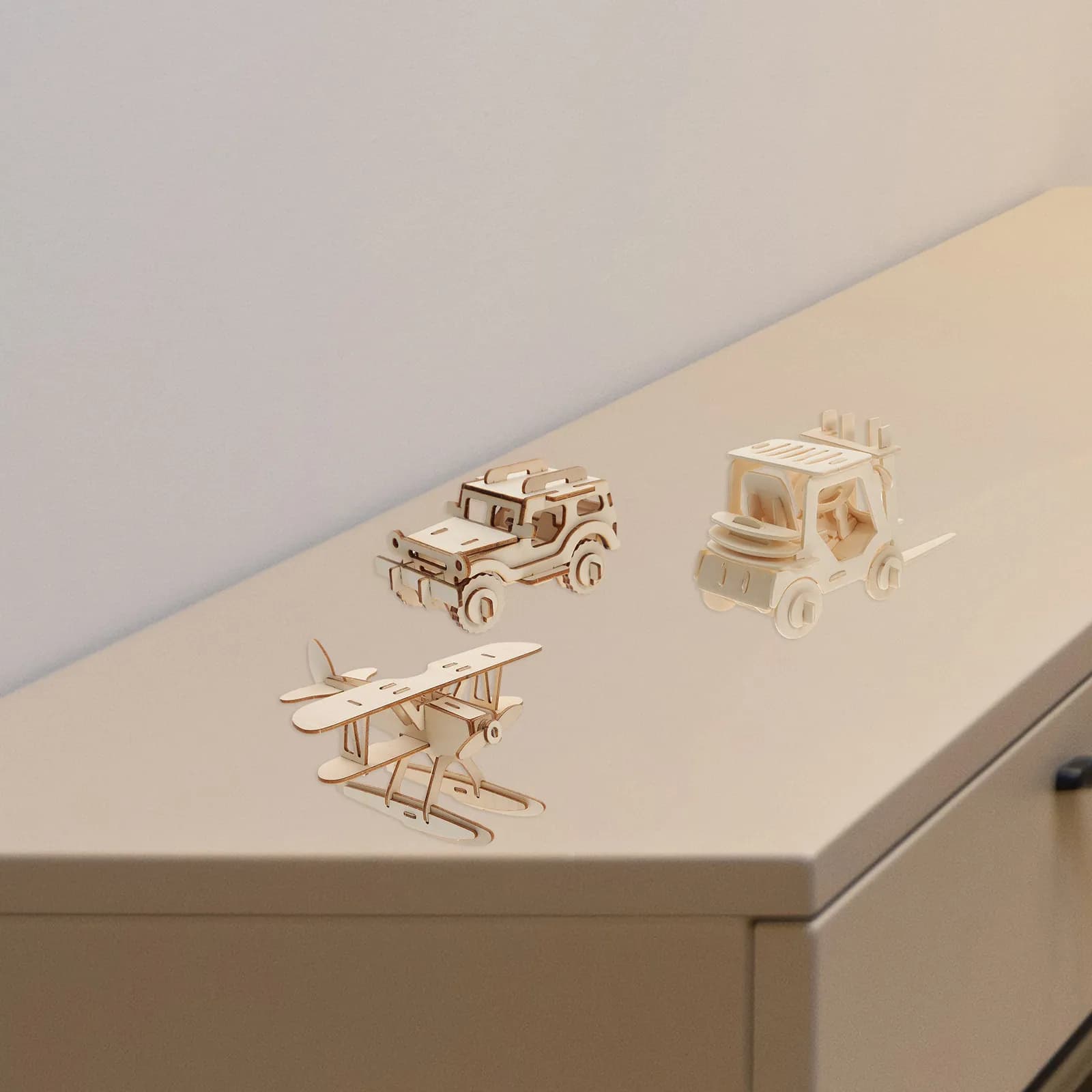 Set di 5 Puzzle 3D in Legno a Forma di Aereo, Autobus, Auto e Carrello Elevatore, Blocchi Educativi Fai-da-Te per lo Sviluppo e l'Apprendimento dei Bambini