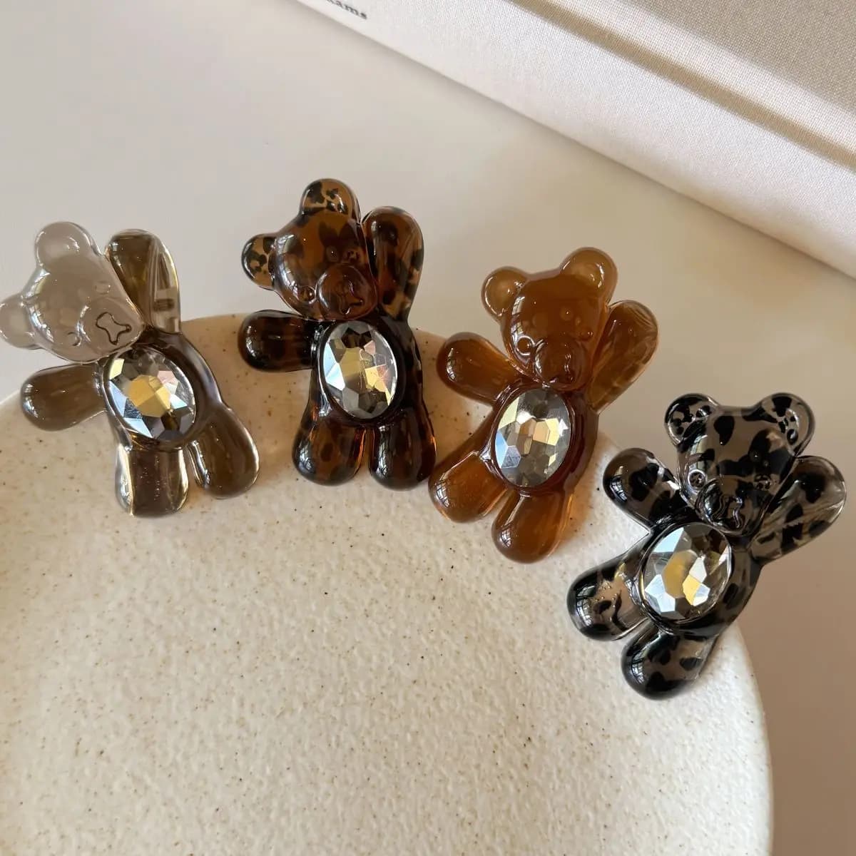 1Pc Cute Brown Bear Hair Clips Side Bobby Pins for Women Tortoise Shell Barrette Crystal Decorated Casual Daily Hair Accessories