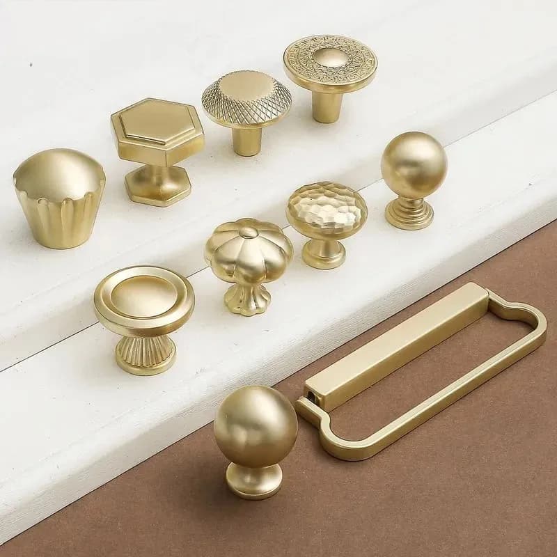 Modern Simple Single Hole Small Handle Retro Copper Brushed for Cabinet Wardrobe Bedside Table Entrance Shoe Wine Cabinet
