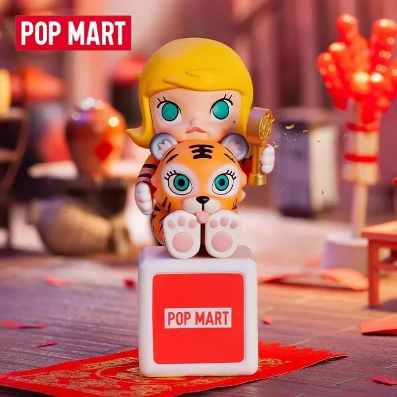 POP MART Il nuovo anno della serie Tiger Scatola cieca autentica Scatola misteriosa Guess Bag Toys Doll Cute Anime Figure Desktop