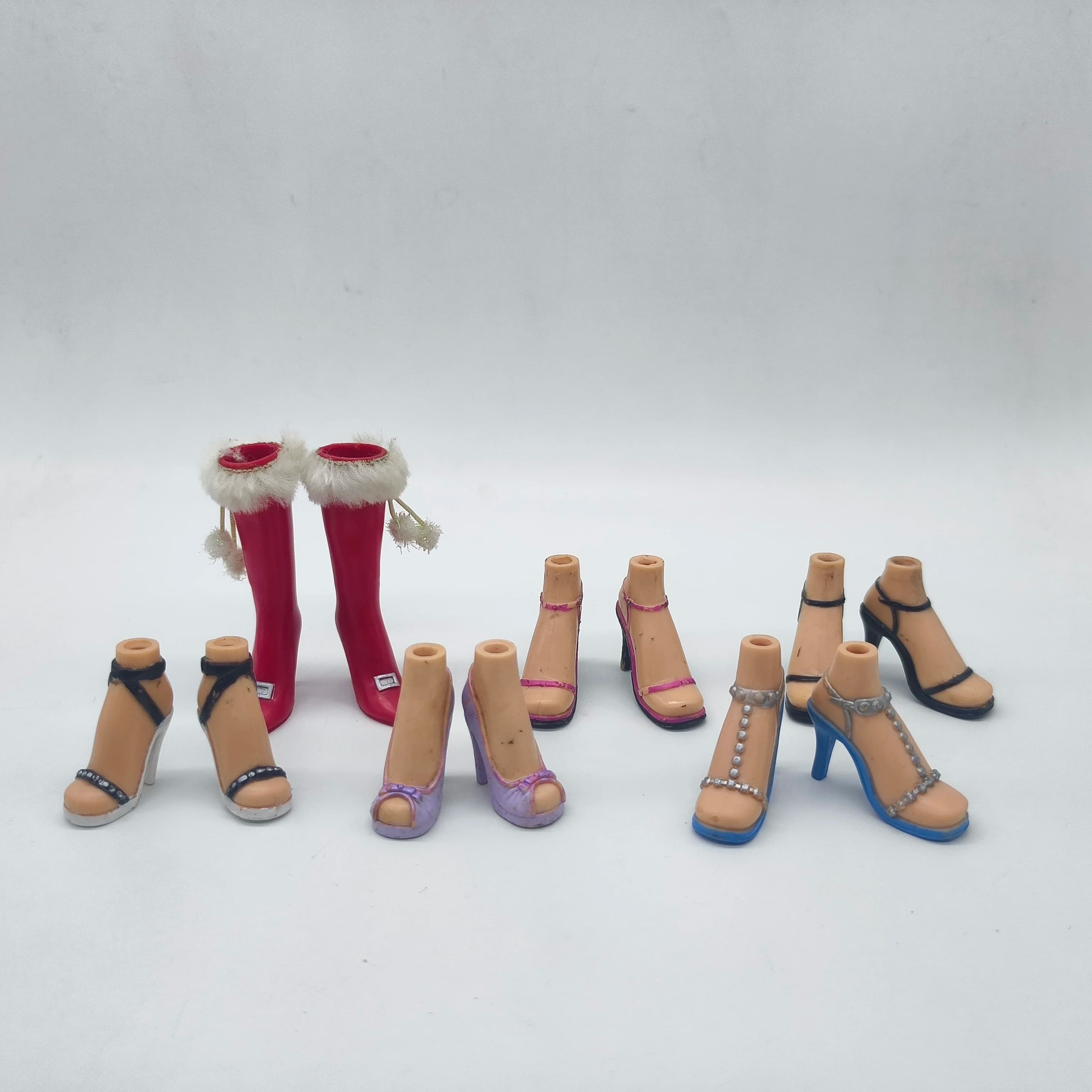 kinds of high-heeled shoes boots for Bratz doll