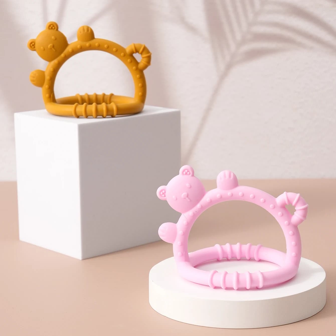 Colore Bambini 1PCS Guanto In Silicone Del Bambino Massaggiagengive Giocattolo Del Bambino Appena Nato Giocattolo Da Masticare Allattamento Dentizione Sollievo BPA Libero Sicuro Giocattolo Sensoriale