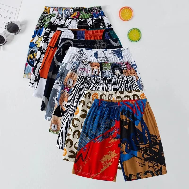 Pantaloni da spiaggia sottili per bambini estivi ragazzi e ragazze pantaloncini Casual da Joker pantaloni da casa sottili cinque pantaloni.