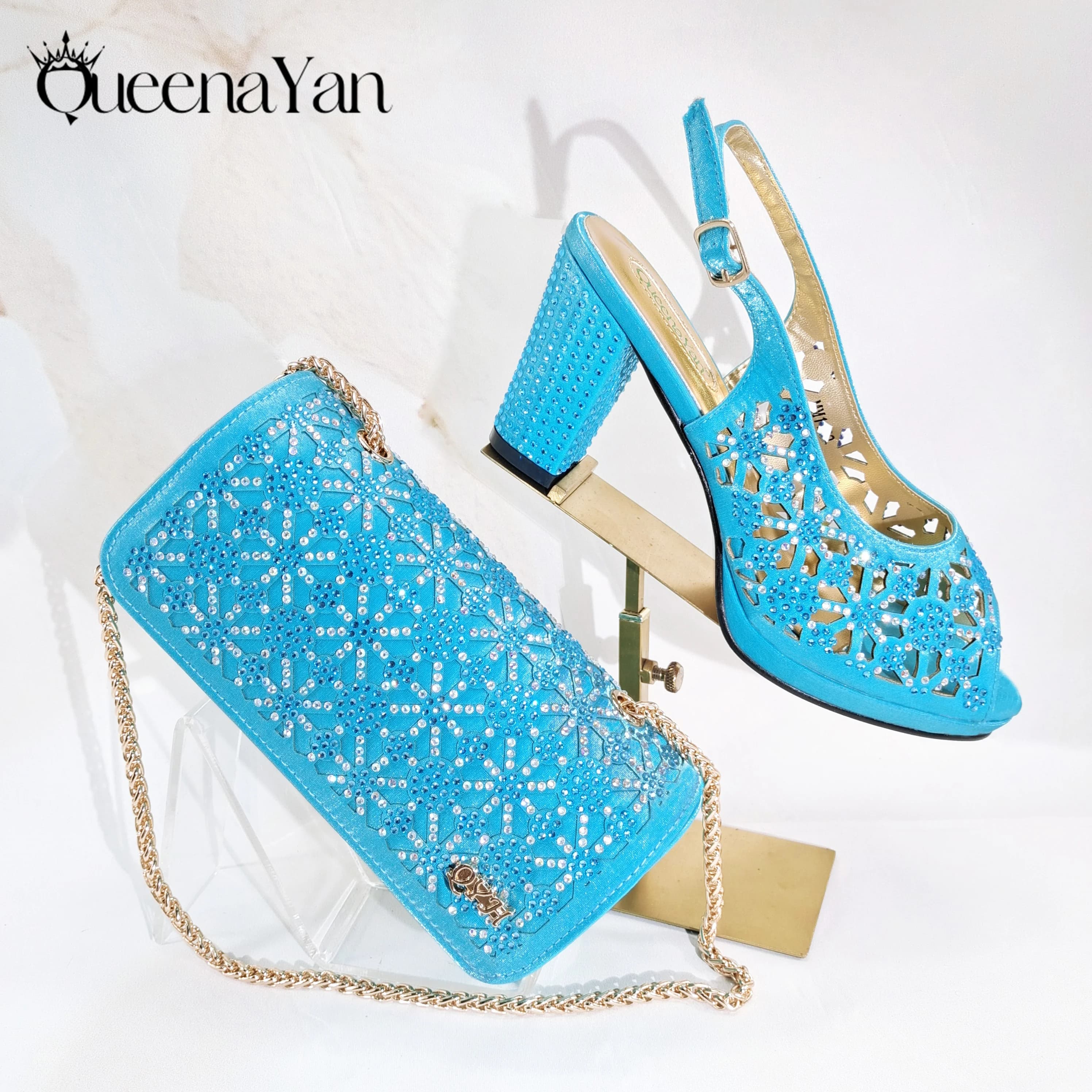 Queena Yan Eleganti scarpe e borse blu cielo fatte a mano, bellissime stampa a caldo scavata: perfette per matrimoni e feste
