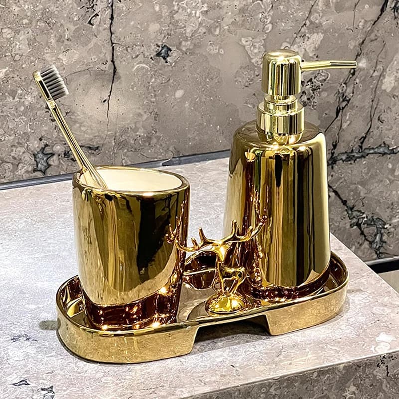 3pcs Luxury Electroplating Gold Ceramic Bathroom Accessories Set Elk Ornaments Soap Dispenser Gargle Storage Tray Bathroom