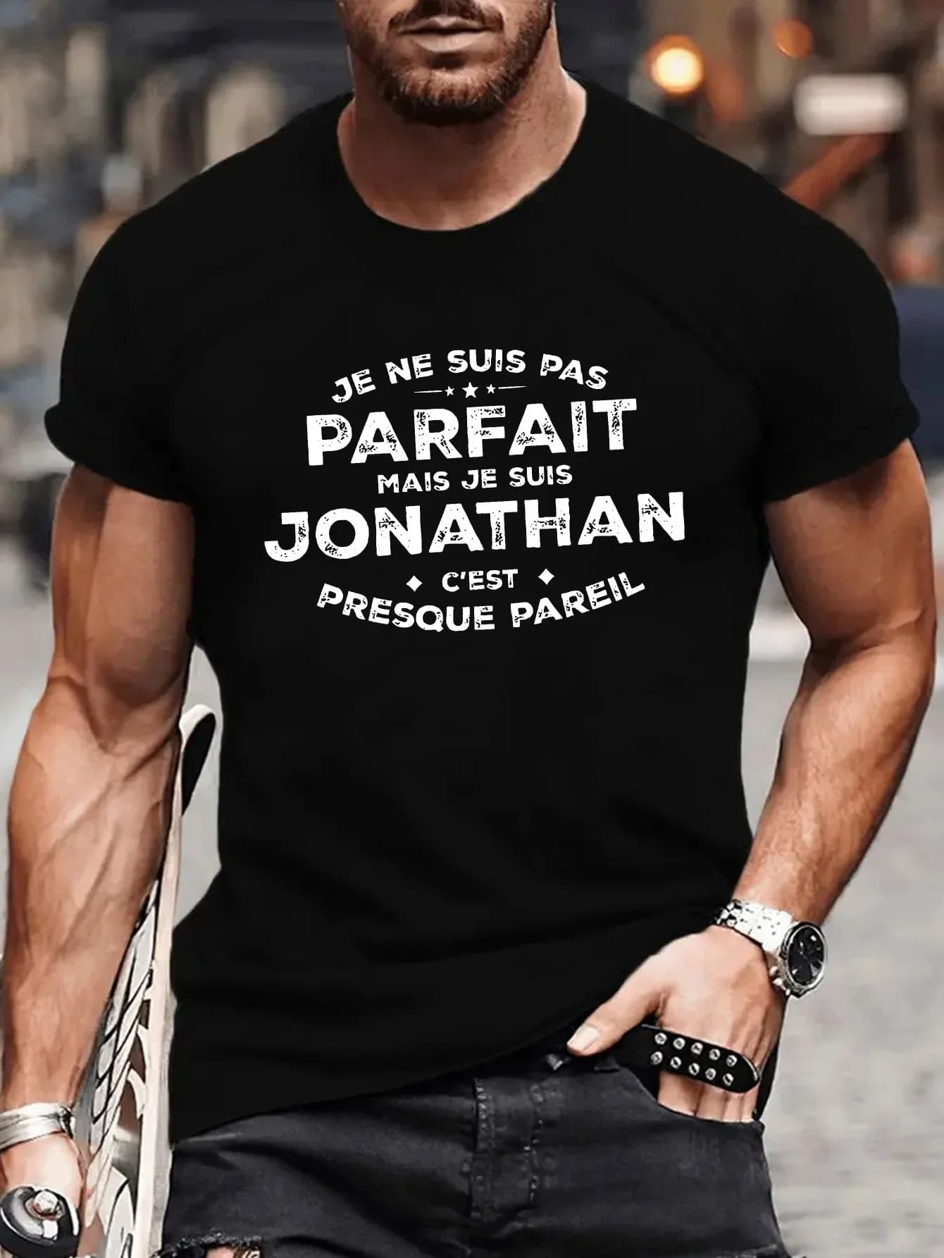Fashionable men's t-shirt with short sleeves, the best choice for summer