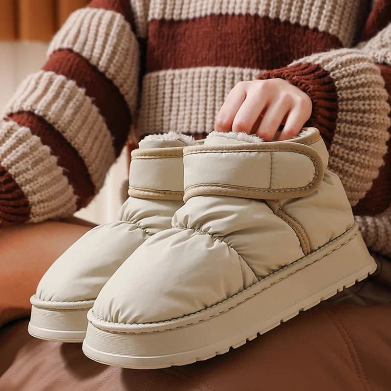 Stivaletti impermeabili con plateau antiscivolo Scarpe da donna imbottite in cotone con fondo spesso Scarpe da donna comode in cotone antiscivolo