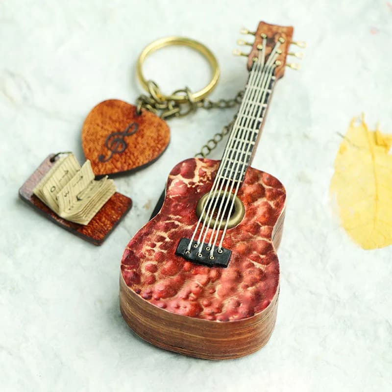 Scatola portaoggetti per plettro per strumenti per chitarra folk fatta a mano, portachiavi, ciondolo, copertura scorrevole fatta a mano in vera pelle, regalo per plettro integrato