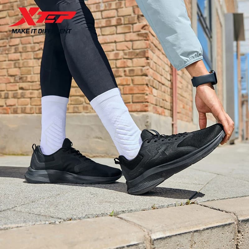 Scarpe da corsa da uomo Xtep Supporto superficie leggera Scarpe da ginnastica da esterno in materiale ETPU resistente all'usura ad asciugatura rapida 876319110028