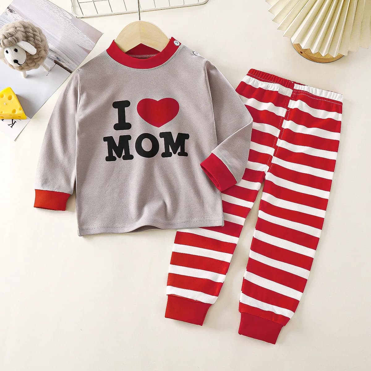 Set di biancheria intima autunnale in puro cotone di nuovo arrivo per neonati Abbigliamento per la casa per bambini unisex per l'autunno per ragazzi e ragazze Set di abbigliamento per bambini